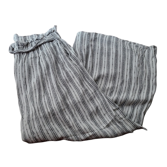 Staccato wide leg boho white black striped pants - Picture 11 of 12